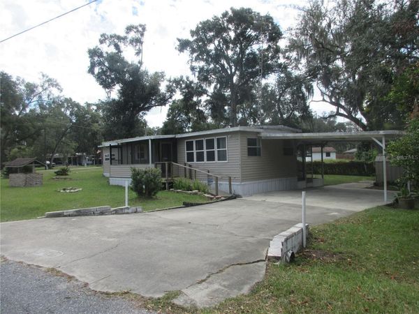 1742 SE 169TH TERRACE ROAD , SILVER SPRINGS, FL 34488