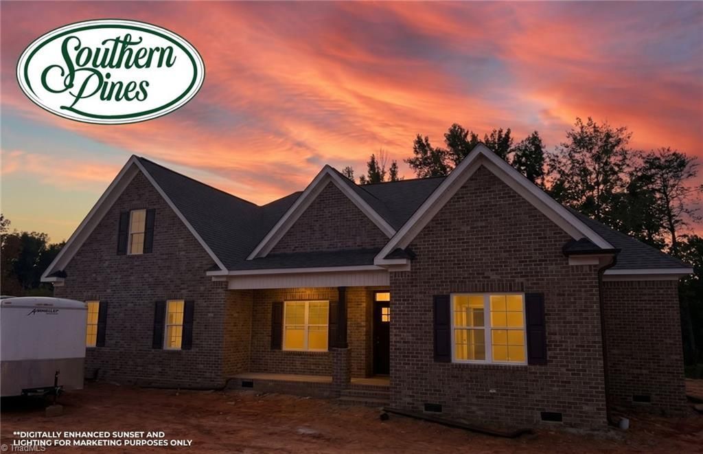 5081 Southern Pines Drive, Kernersville, NC 27284 Main Photo