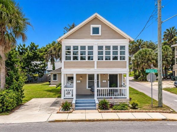 613 Harvey Avenue, Daytona Beach, FL 32118