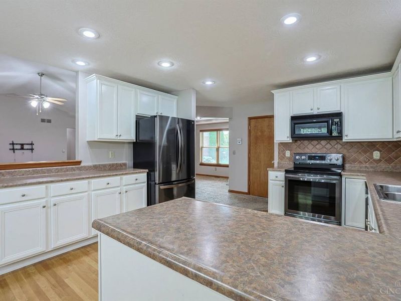5984 Tyler Point Drive, Fairfield, OH 45011 Photo 13