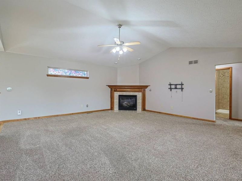 5984 Tyler Point Drive, Fairfield, OH 45011 Photo 4