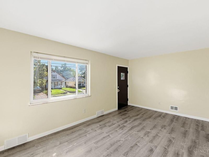 555 Greenwell Avenue, Delhi Township, OH 45238 Photo 14