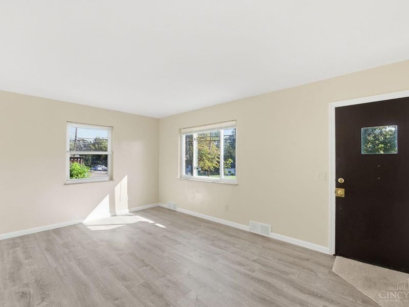 555 Greenwell Avenue, Delhi Township, OH 45238 Photo 9