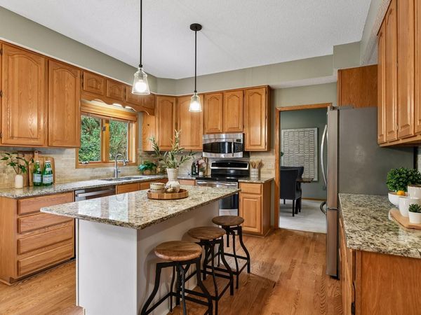 1929 Woodstone Drive, Victoria, MN 55386