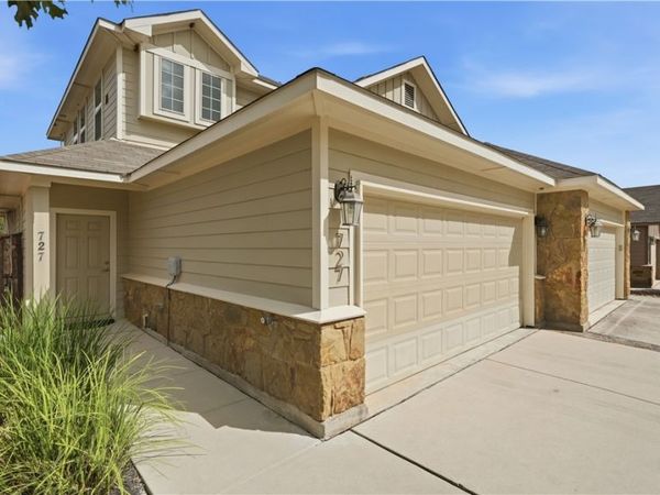 727 Gristmill Drive , New Braunfels, TX 78130