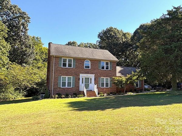 1312 Bennington Drive NW, Concord, NC 28027