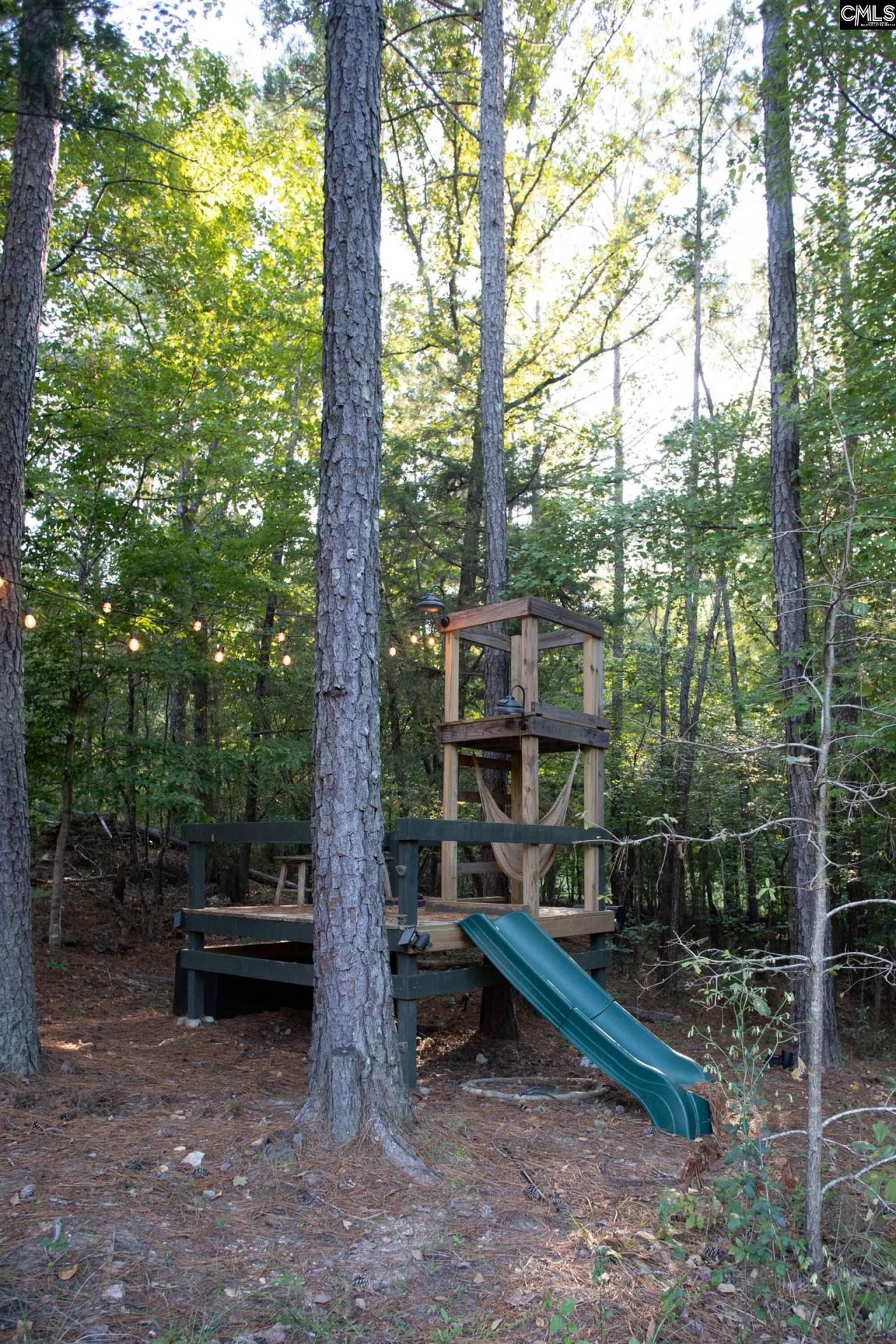 260 Derby Lane Photo 41