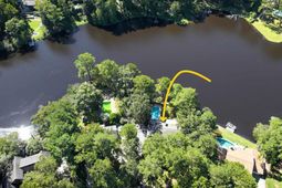 3646 Northshore Road  photo 4