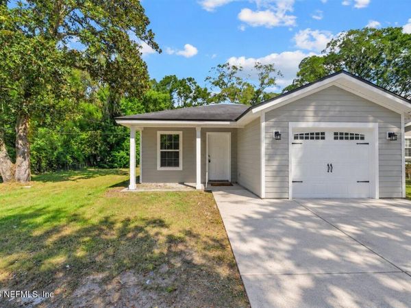 3803 SOUTEL Drive, Jacksonville, FL 32208