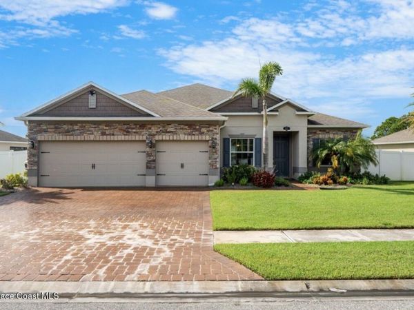 227 Norwich Street , Merritt Island, FL 32953