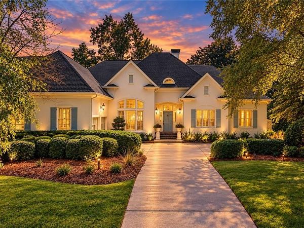 170 Helmsley Drive NE, Atlanta, GA 30327