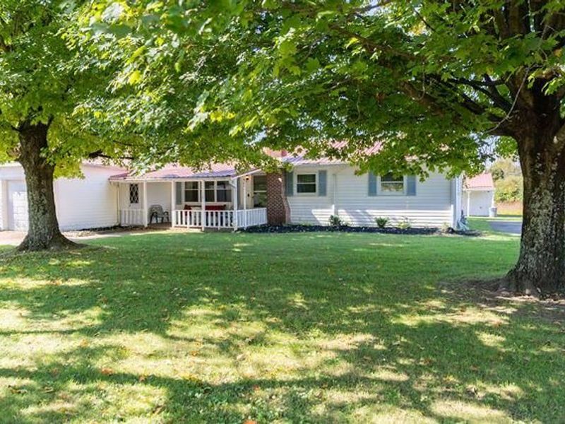 21455 Mccoy Road , Circleville, OH 43113 Photo 2