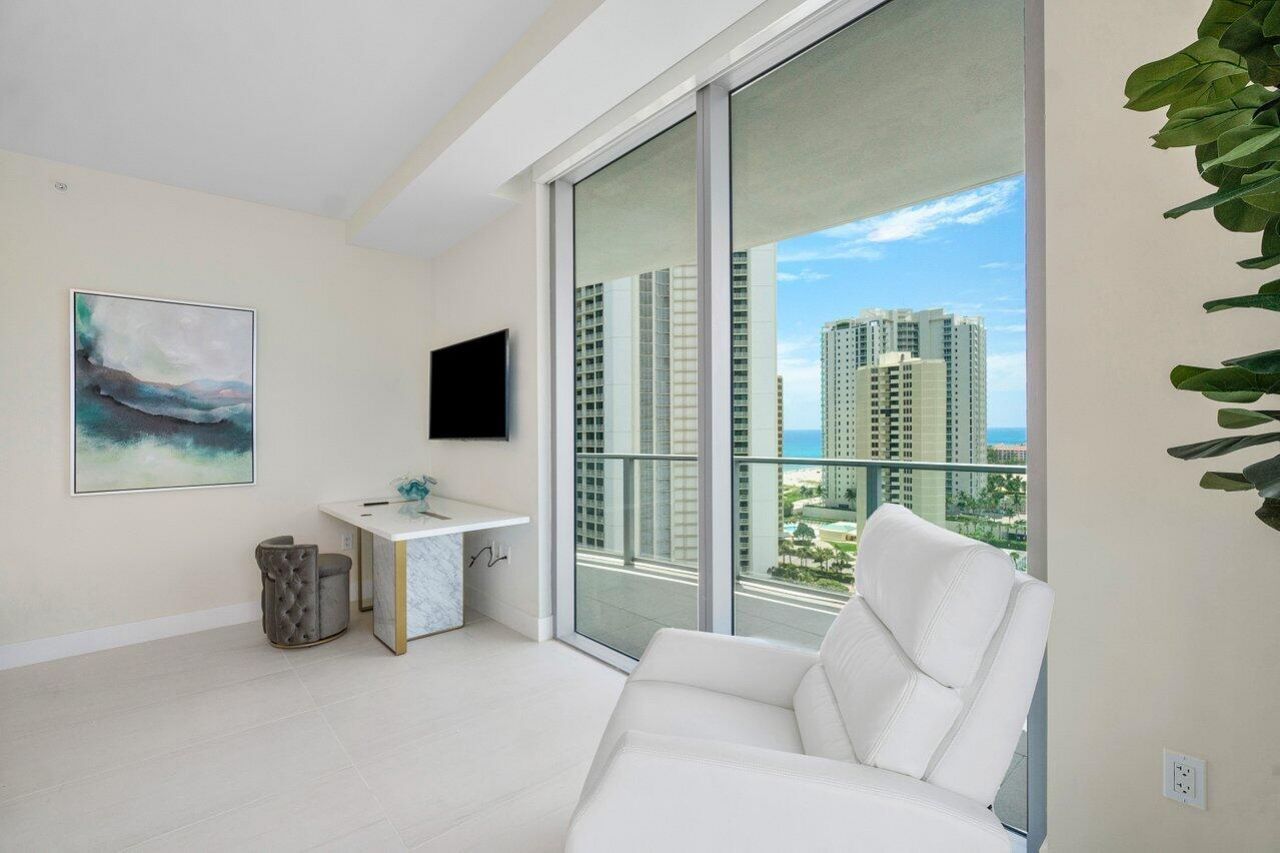 3100 N Ocean Drive, Unit P-1505, Singer Island, FL 33404 Photo