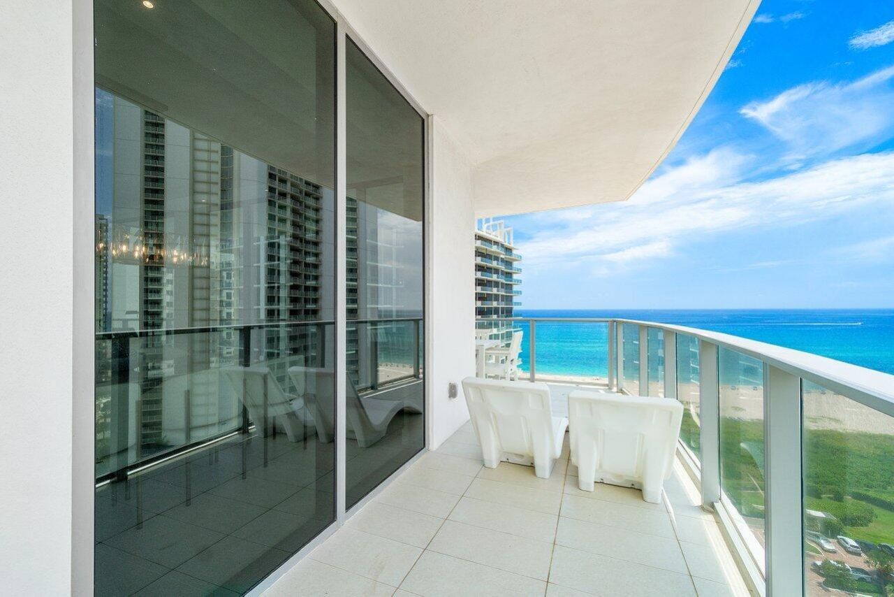 3100 N Ocean Drive, Unit P-1505, Singer Island, FL 33404 Photo