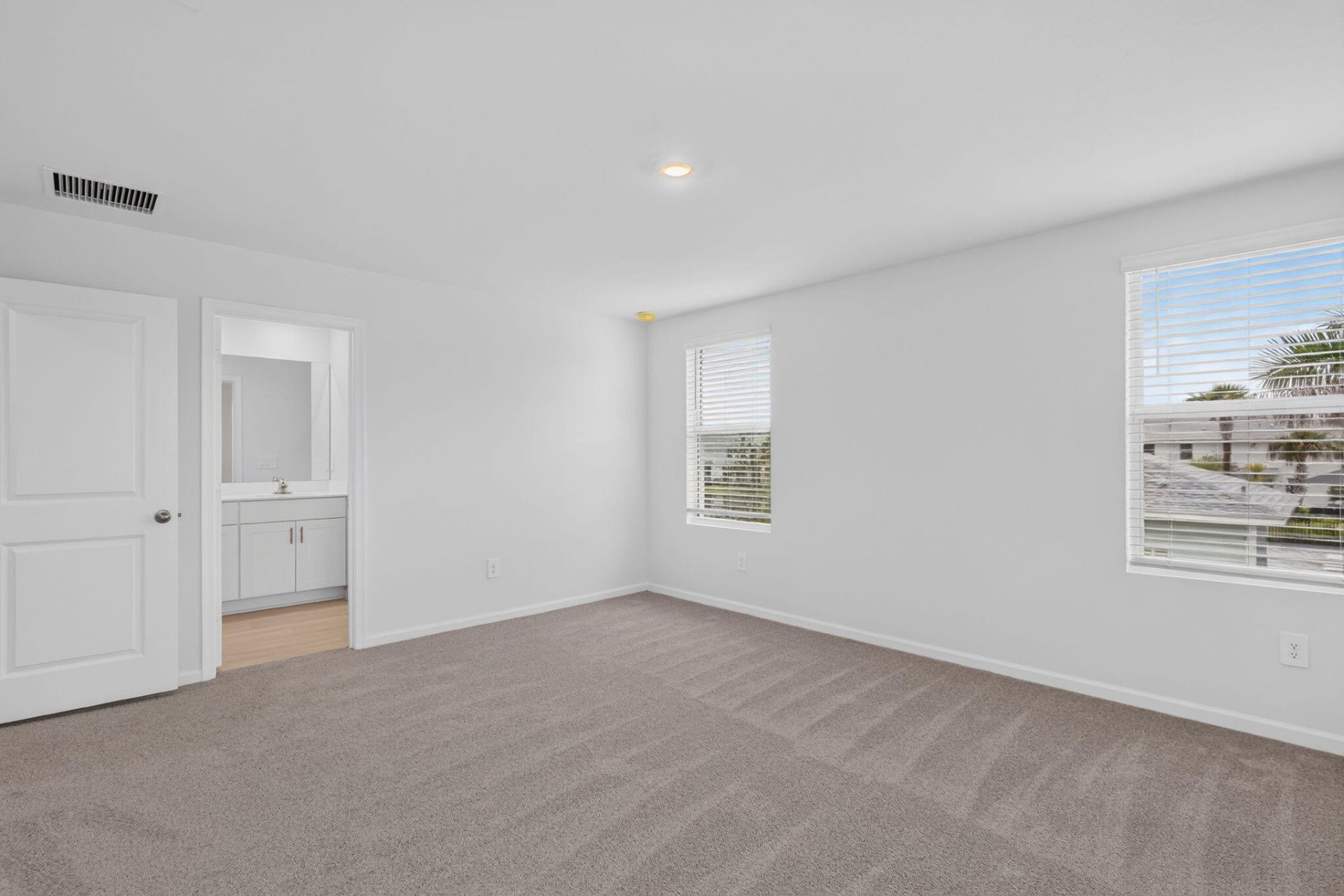 663 Salisbury Circle, Fort Pierce, FL 34982 Photo