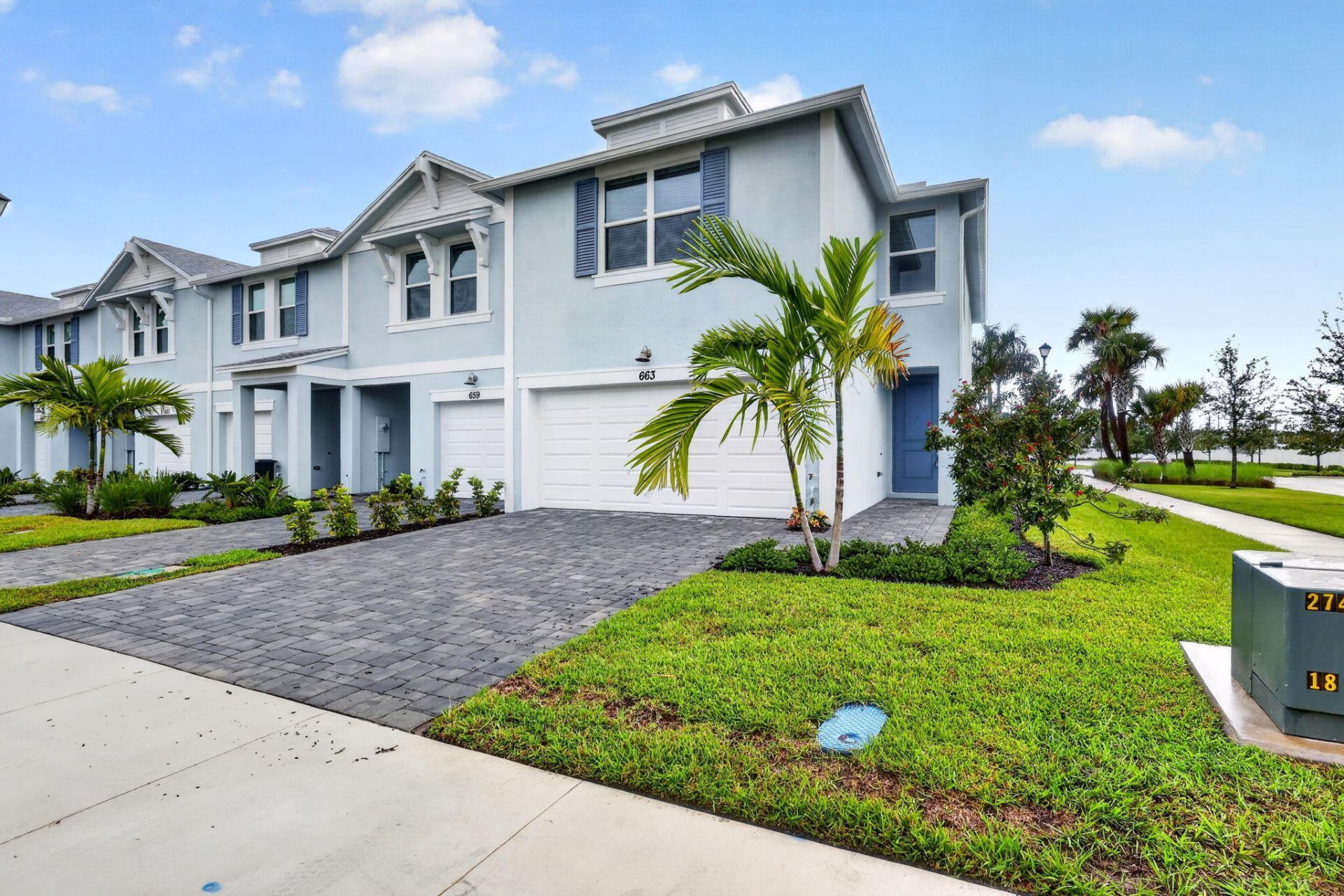 663 Salisbury Circle, Fort Pierce, FL 34982 Photo