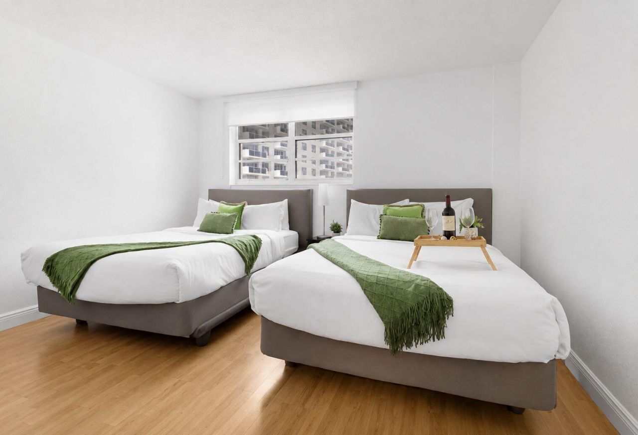3801 S Ocean Drive, Unit 4Y, Hollywood, FL 33019 Photo