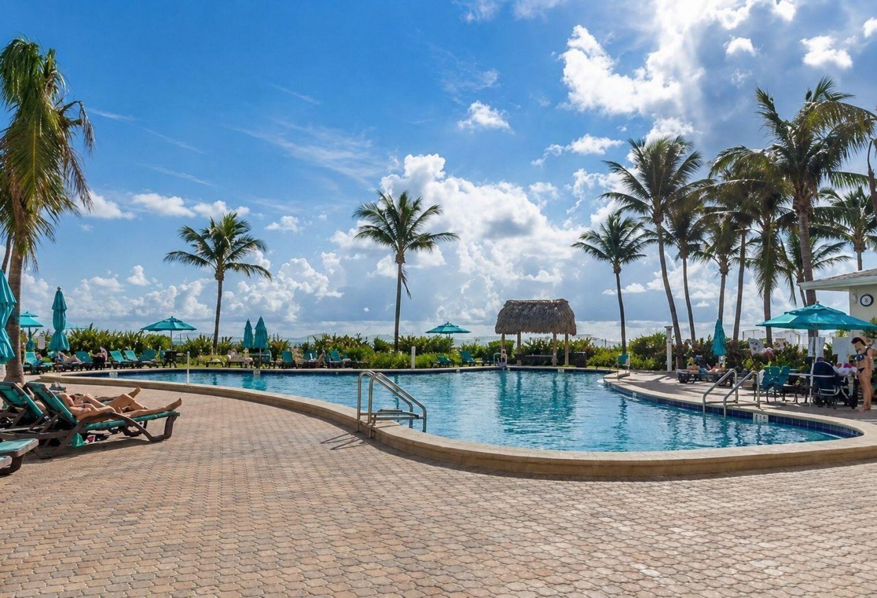 3801 S Ocean Drive, Unit 4Y, Hollywood, FL 33019 Photo