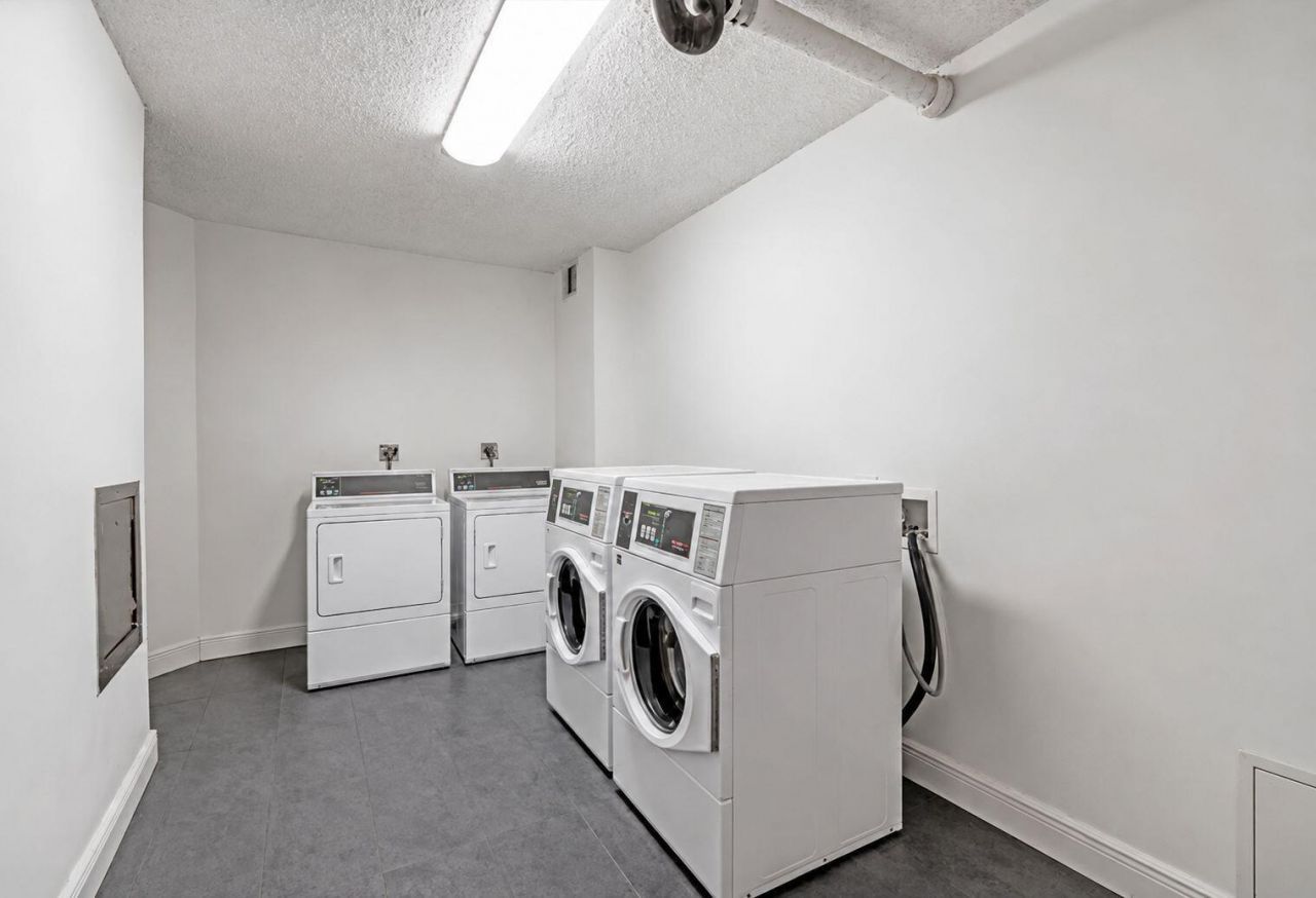 3801 S Ocean Drive, Unit 4Y, Hollywood, FL 33019 Photo