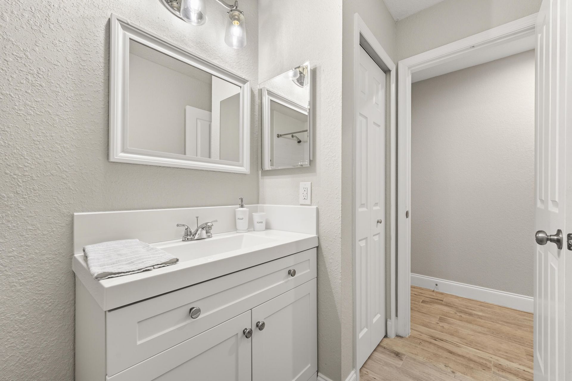 5608 SW Landing Creek Drive, Palm City, FL 34990 Photo
