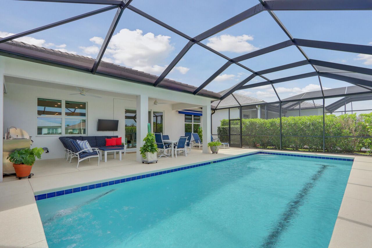 8826 SW Breve Way, Port Saint Lucie, FL 34987 Photo