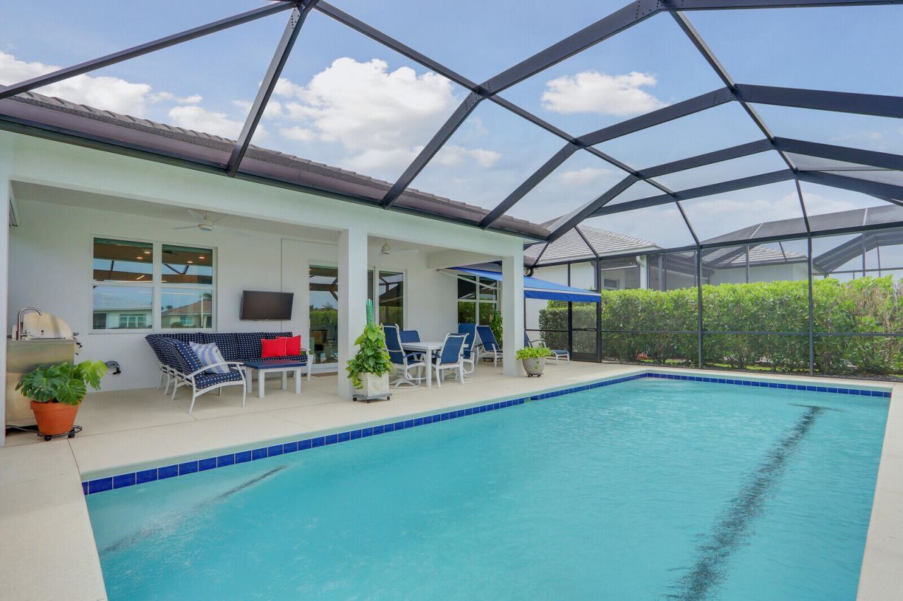 8826 SW Breve Way, Port Saint Lucie, FL 34987 Photo