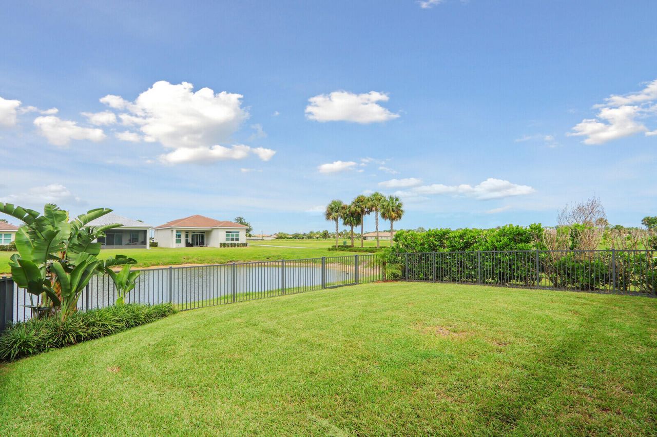 8826 SW Breve Way, Port Saint Lucie, FL 34987 Photo