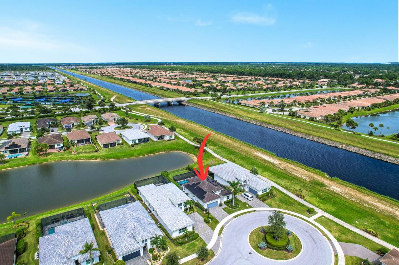 8826 SW Breve Way, Port Saint Lucie, FL 34987 Photo