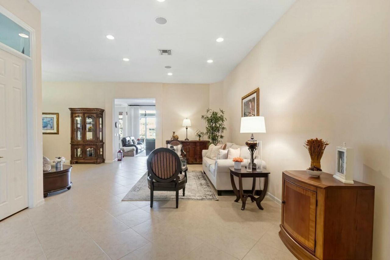 8709 Via Grande E, Wellington, FL 33411 Photo