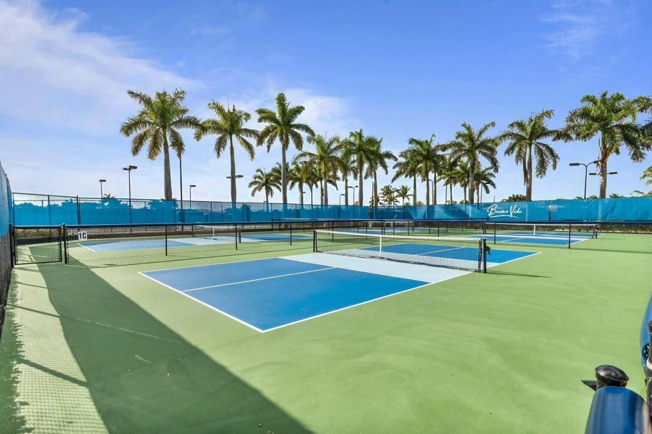 8709 Via Grande E, Wellington, FL 33411 Photo
