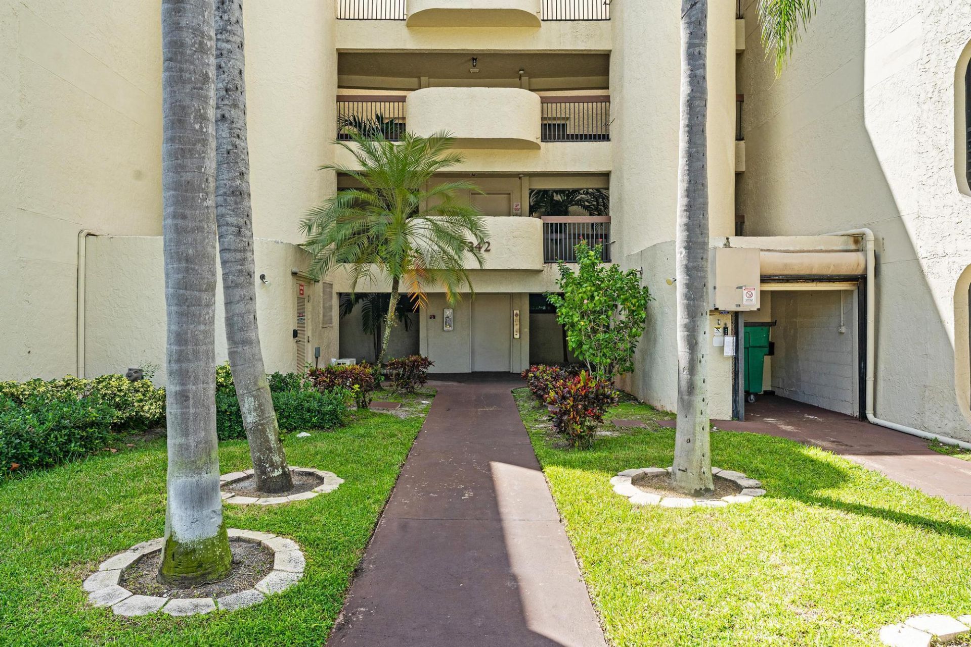 6342 Longboat Lane W, Unit 403, Boca Raton, FL 33433 Photo