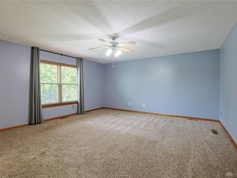 5984 Tyler Point Drive, Fairfield, OH 45011 Photo 14