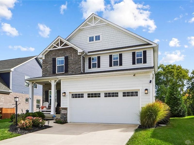 9586 Crooked Creek Drive, Centerville, OH 45458 Photo 2