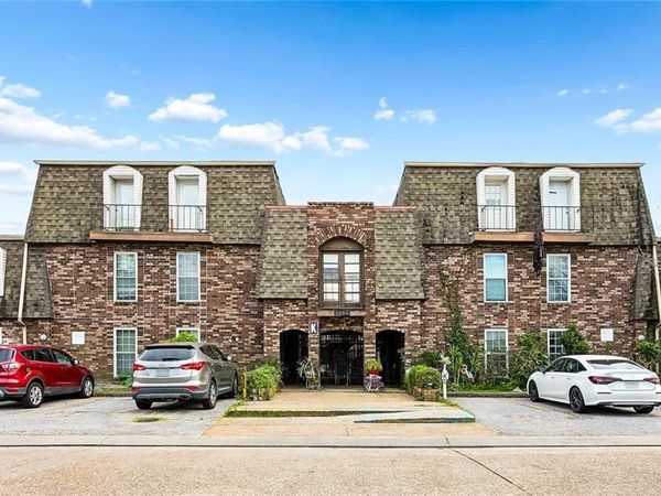 6300 RIVERSIDE Drive , Unit 165, Metairie, LA 70003