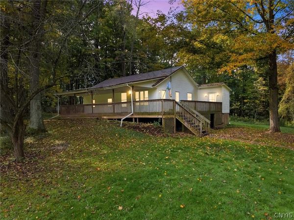 3709 Pratts Road , Bouckville, NY 13310