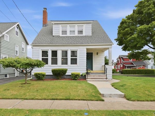 300 Malverne Drive, Syracuse, NY 13208