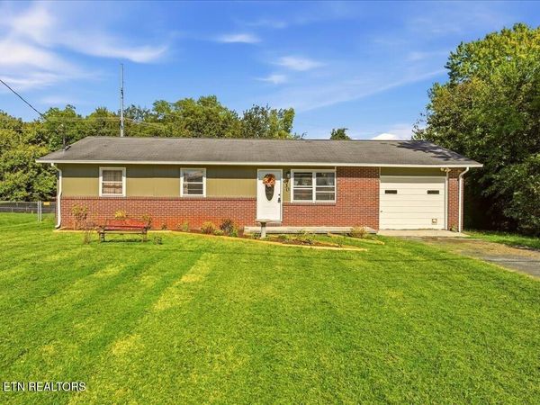 430 Hilltop Drive, Jefferson City, TN 37760