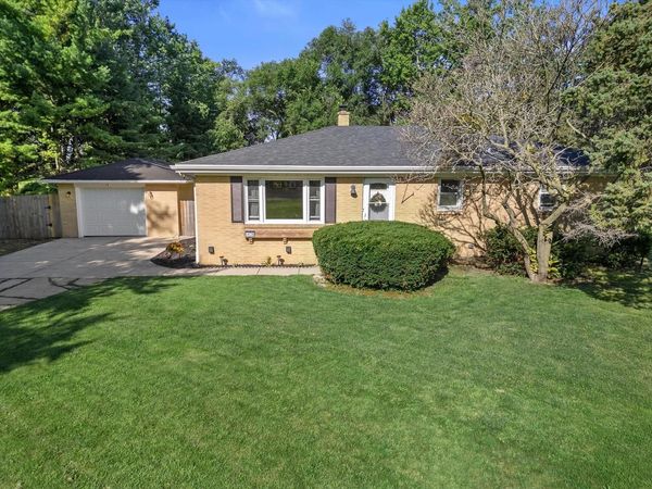 1408 Meadowlane AVENUE, Mount Pleasant, WI 53406