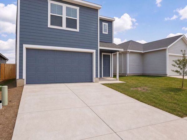 526 Layne Overlook, San Antonio, TX 78253