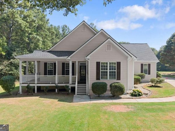 125 Kevins Drive, Hampton, GA 30228