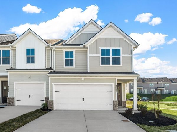 2320 Juneau Lane , Columbia, TN 38401
