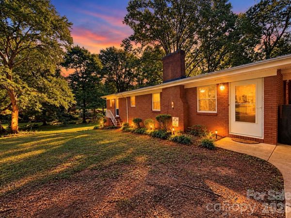 125 Willow Avenue , Norwood, NC 28128