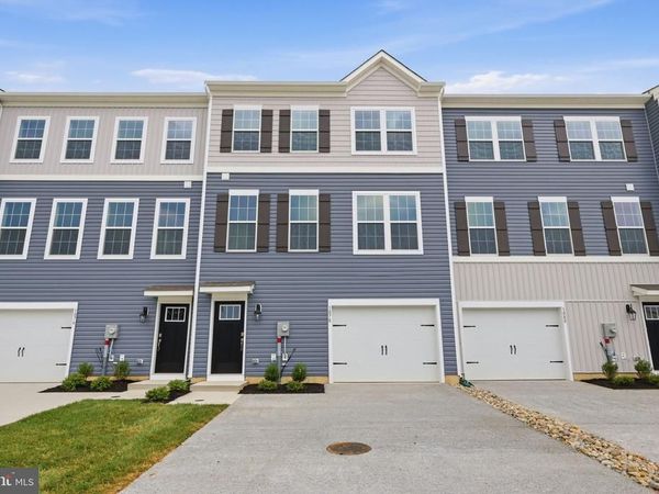 1078 MEADOWLARK DRIVE, FOGELSVILLE, PA 18051