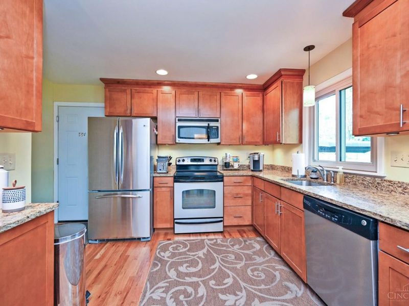 9099 Arrowhead Court, Springfield Township, OH 45231 Photo 16