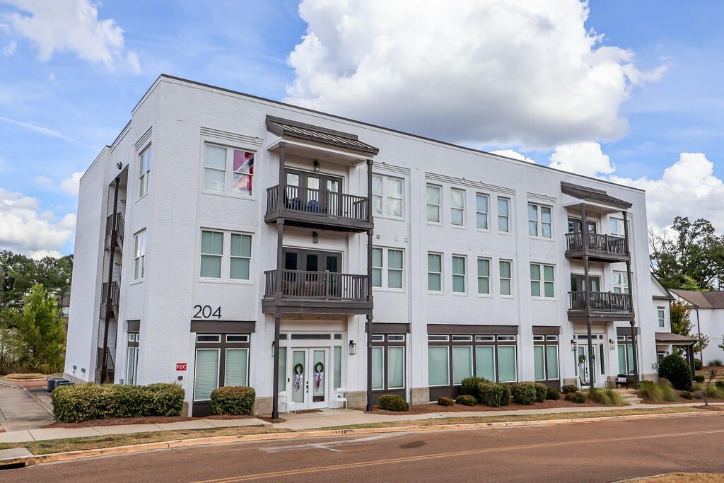 204 Town Center Dr. #31, Oxford, MS 38655 Main Photo
