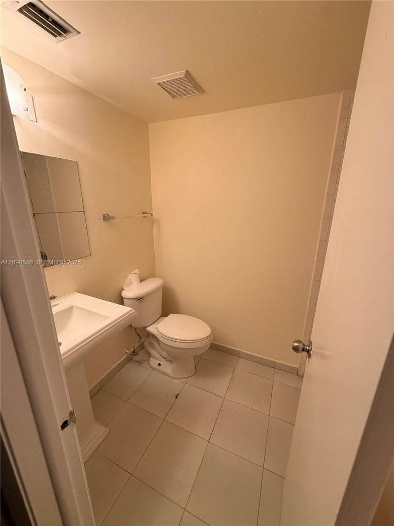 3396 Foxcroft Rd, Unit 210, Miramar, FL 33025 Photo