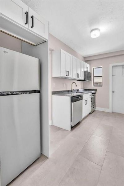 1165 Marseille Dr , Unit 3, Miami Beach, FL 33141 Photo