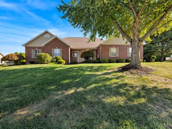 7344 Wolf Lake Court, Fairview Heights, IL 62208