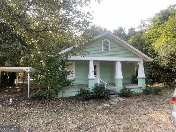 110 Hollingshed Avenue SE, Milledgeville, GA 31061