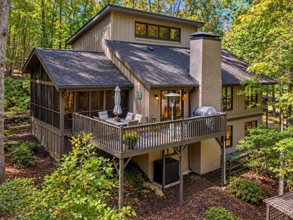 106 Banyon Court, Waleska, GA 30183